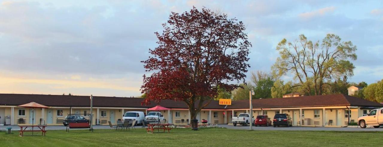 Budget Inn Port Hope Exterior foto